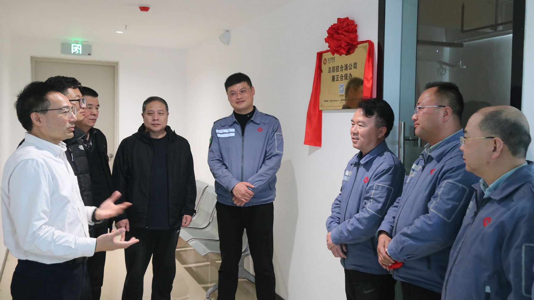 02 d9765e29375fe.jpg